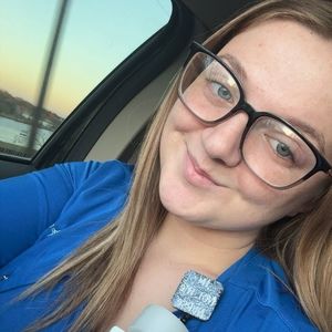 Meet your Posher, Brea